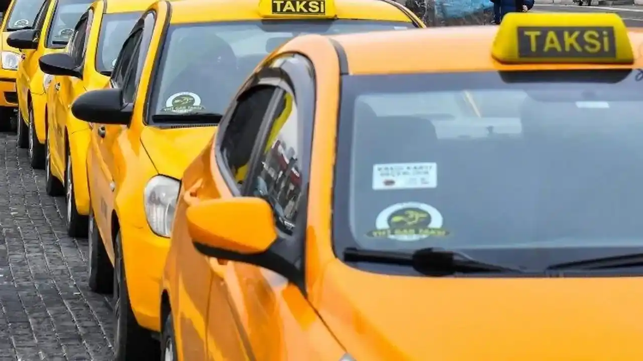 Kızıltepe Taksi Durağı